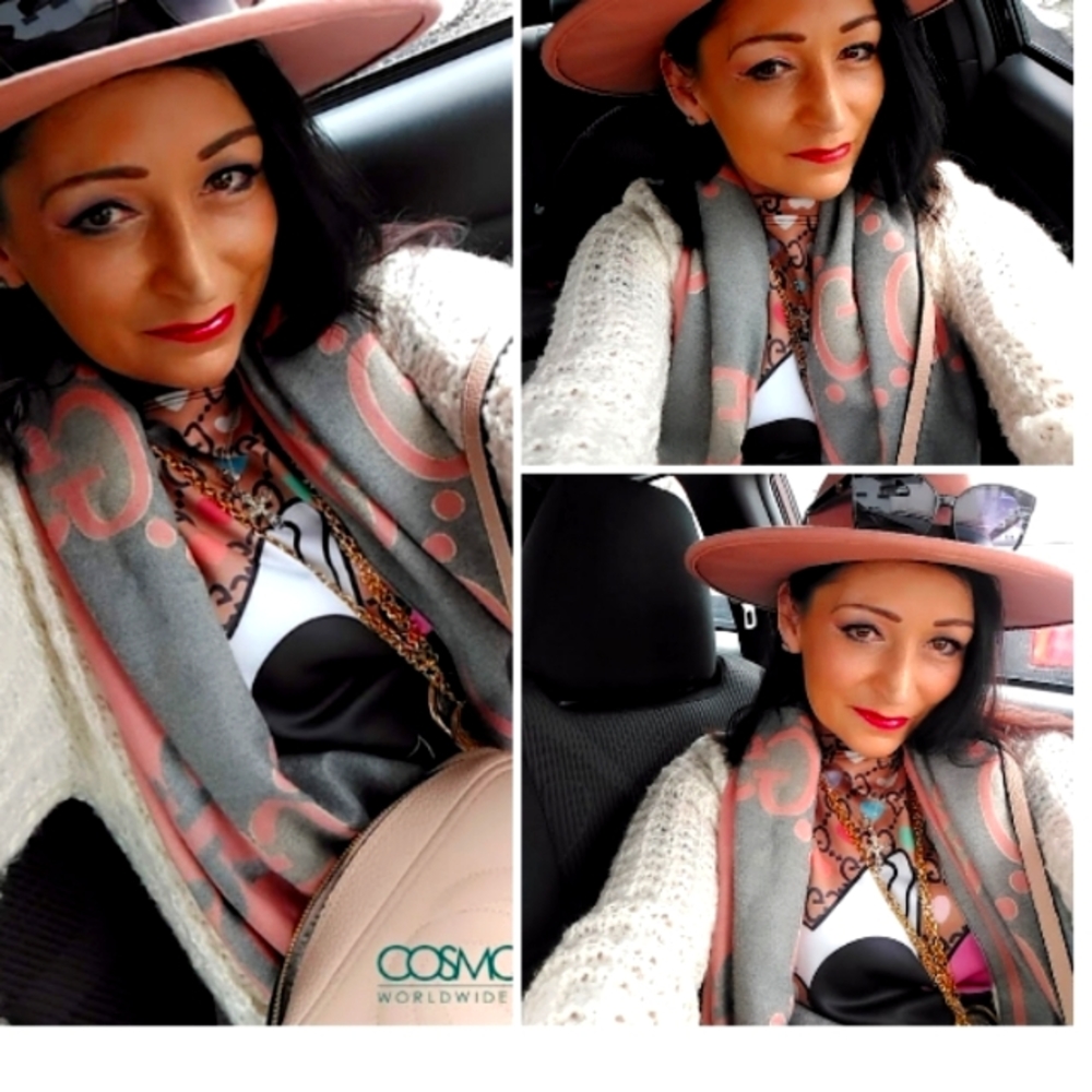 Meet your Posher, Christine